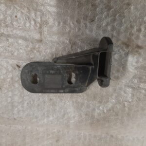 Stoßstangenhalter/Führung re. vo. - BMW E36