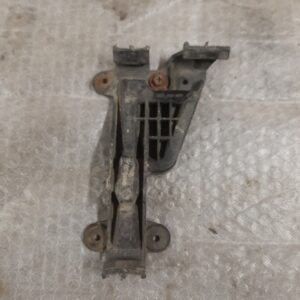 Stoßstangenhalter/Führung - Audi 80 B4