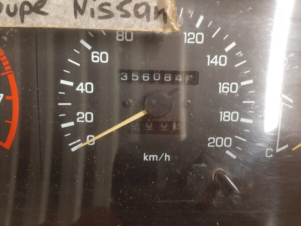 Tachoeinheit/Kombiinstrument - Nissan Sunny Sport Coupe 2J – Bild 3