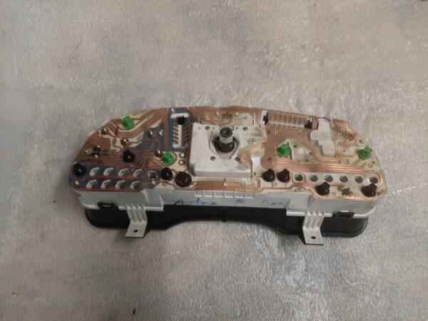 Tachoeinheit/Kombiinstrument - Opel Astra F Benzin – Bild 2