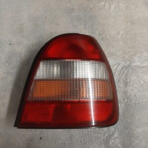 Rücklicht re. - Nissan Sunny N14