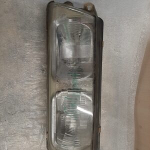 Scheinwerfer li. - Mitsubishi Galant E30