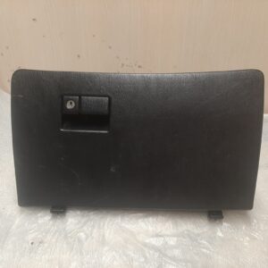 Handschuhfach - Toyota Carina E