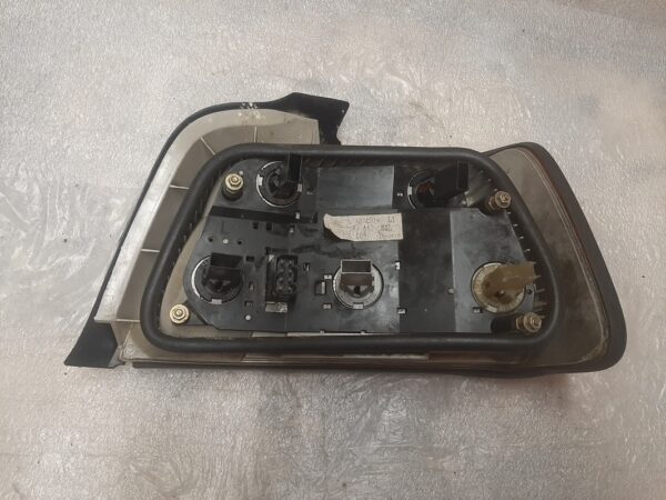 Rücklicht li. - BMW 3er E36 – Bild 2