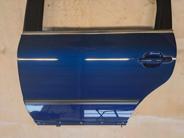 Tür links hinten - VW Passat 3BG – Bild 9