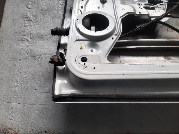 Tür rechts hinten - Ford Galaxy, Seat Alhambra, VW Sharan – Bild 10